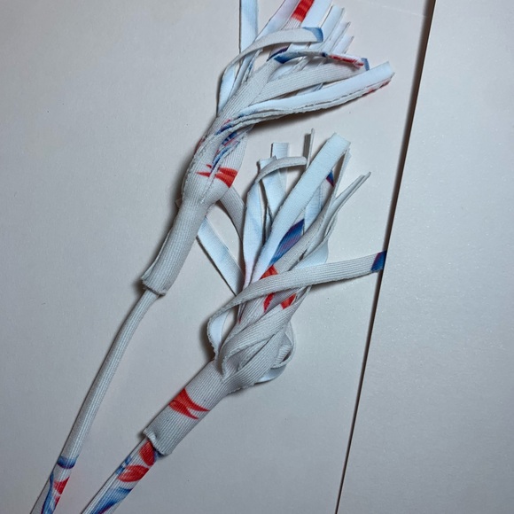 Acacia Swimwear top - Picture 6 of 6